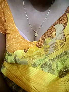 Snapshot of Telugu-mirchi chatting on 03/09/26, 06:01 Telugu-mirchi online show from 03/09/26, 06:01