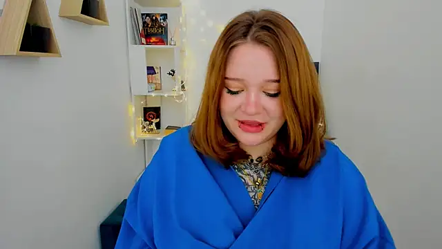 MoonLghte online show from 01/12/25, 07:53