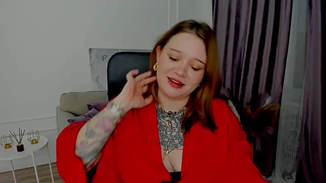 MoonLghte online show from 01/15/25, 10:46