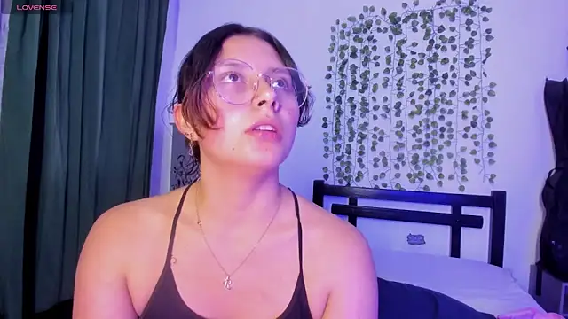 Noellesable online show from 03/07/25, 01:42