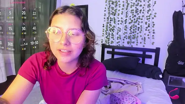 Noellesable online show from 03/17/25, 06:32