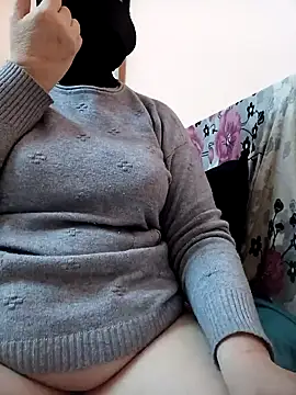 Snapshot of big_yoyo chatting on 01/17/25, 07:16 big yoyo online show from 01/17/25, 07:16