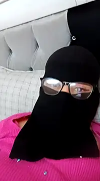 Snapshot of big_yoyo chatting on 02/02/25, 01:55 big yoyo online show from 02/02/25, 01:55