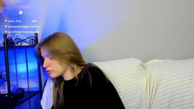 EvaStevs online show from 01/06/25, 04:15