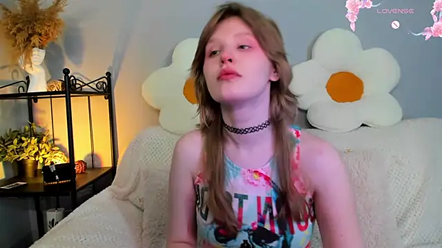 EvaStevs online show from 02/16/25, 12:19