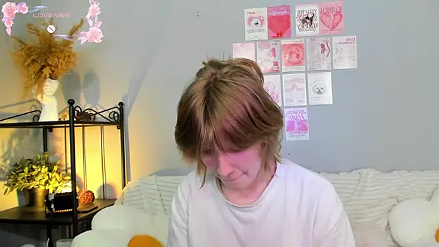 EvaStevs online show from 03/09/25, 03:54