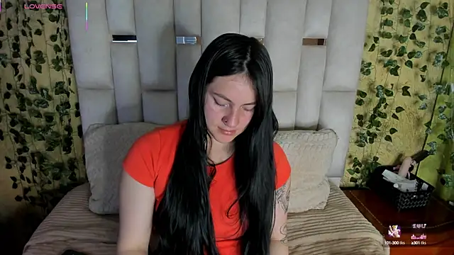 jenifer  power10 online show from 03/05/25, 11:38