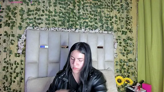 jenifer  power10 online show from 03/07/25, 11:40