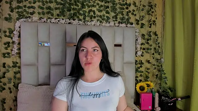 jenifer  power10 online show from 03/09/25, 02:32