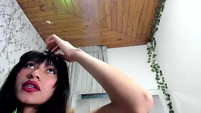 carla 77 online show from 03/09/25, 12:31