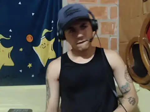 Snapshot of Horny_dirty_boy chatting on 01/19/25, 12:49 Horny dirty boy online show from 01/19/25, 12:49