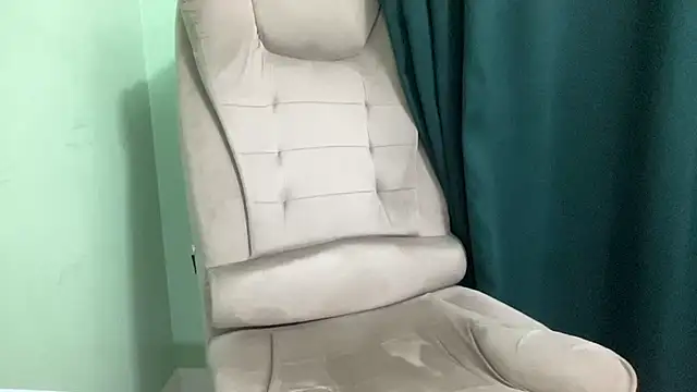 Snapshot of Mrbiceps23 chatting on 09/19/25, 11:16 Mrbiceps23 online show from 09/19/25, 11:16