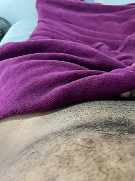 rodrigo21Cm  online show from 12/18/24, 08:25