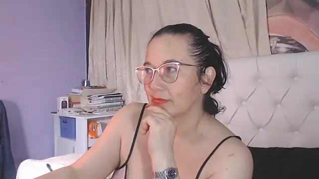maturepriscila online show from 01/25/25, 01:10