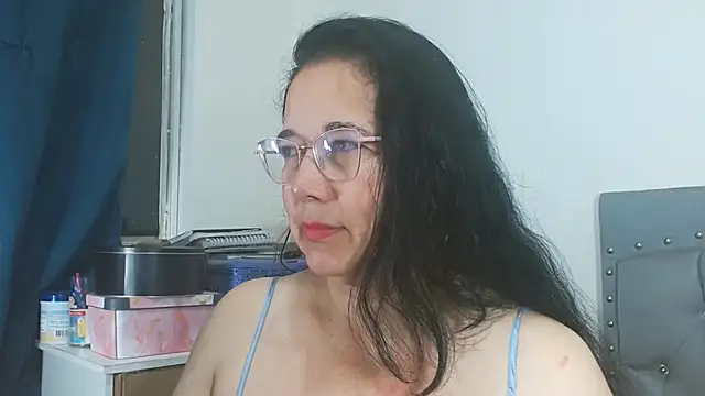 maturepriscila online show from 08/03/26, 12:21