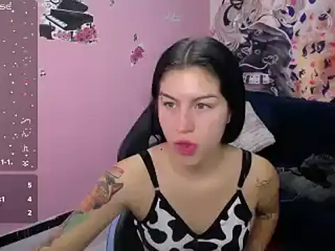 Kate Laurence  online show from 02/08/25, 08:53