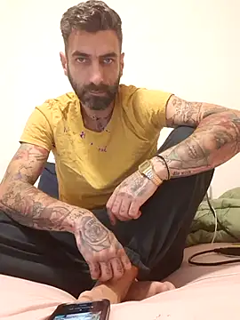 Italian69am online show from 11/19/25, 10:37