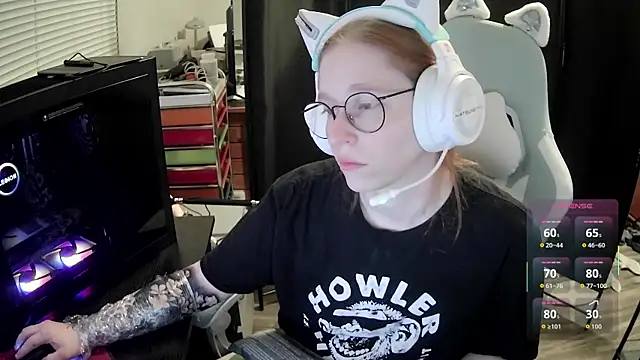 LilyFoxxx online show from 07/01/26, 05:09