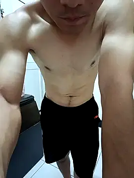 Snapshot of chiata410 chatting on 09/29/25, 03:39 chiata410 online show from 09/29/25, 03:39