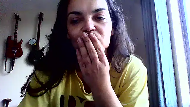 escritorasafada online show from 03/19/25, 07:49