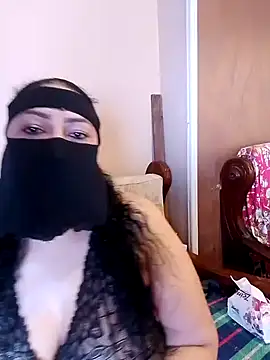 Snapshot of Osha10 chatting on 12/03/24, 08:27 Osha10 online show from 12/03/24, 08:27