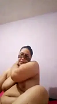 Snapshot of Osha10 chatting on 12/14/24, 10:56 Osha10 online show from 12/14/24, 10:56