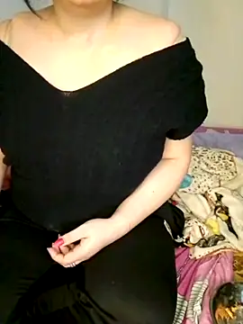 Snapshot of Osha10 chatting on 02/02/25, 05:37 Osha10 online show from 02/02/25, 05:37