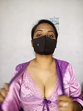 Snapshot of Choclet_bhabhi chatting on 01/12/25, 04:40 Choclet bhabhi online show from 01/12/25, 04:40