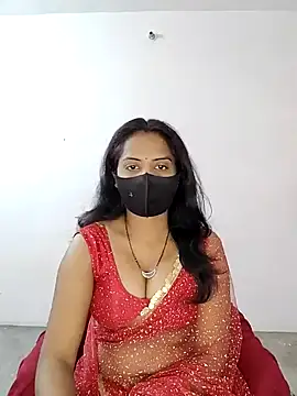 Snapshot of Choclet_bhabhi chatting on 02/06/25, 03:48 Choclet bhabhi online show from 02/06/25, 03:48