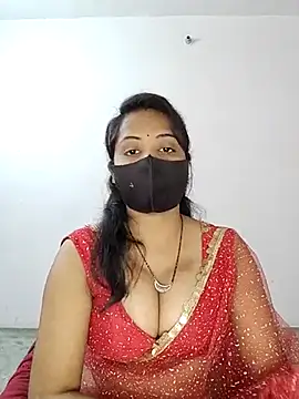 Snapshot of Choclet_bhabhi chatting on 03/03/25, 06:48 Choclet bhabhi online show from 03/03/25, 06:48