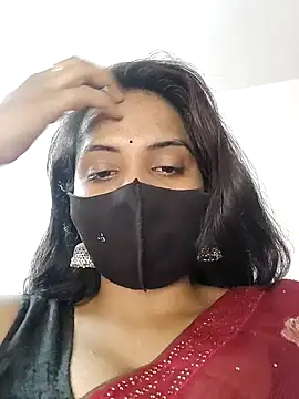 Snapshot of Choclet_bhabhi chatting on 03/08/25, 12:41 Choclet bhabhi online show from 03/08/25, 12:41