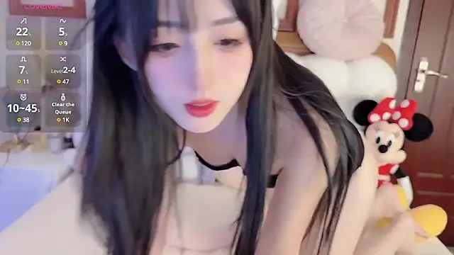 Unique-yiyi online show from 12/06/24, 04:17