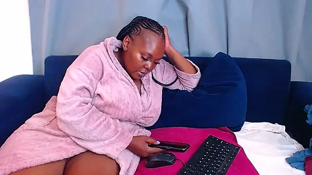 CHERRYYUMMY online show from 09/28/25, 04:23