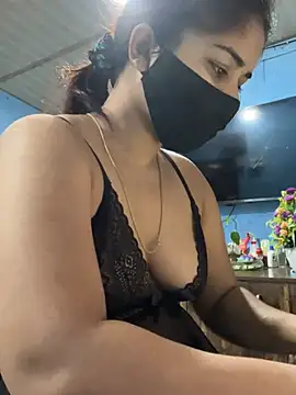 Black Glow online show from 01/22/25, 06:31