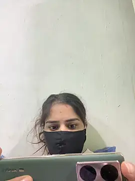 Black Glow online show from 03/21/25, 06:07