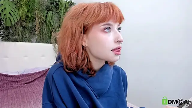 ElizaNik  online show from 10/02/25, 08:49