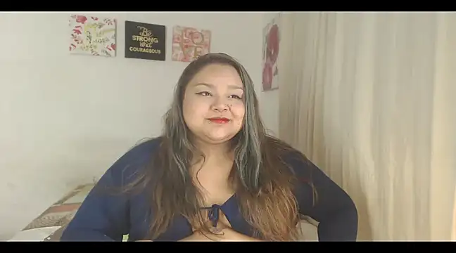 Snapshot of lovemyfatpussy chatting on 02/20/25, 03:56 lovemyfatpussy online show from 02/20/25, 03:56
