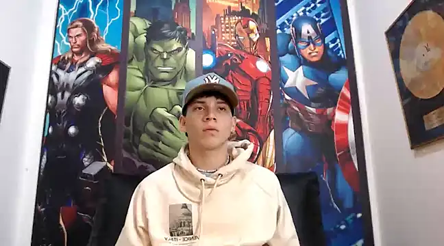 Jonathan Moreau online show from 12/26/24, 11:54