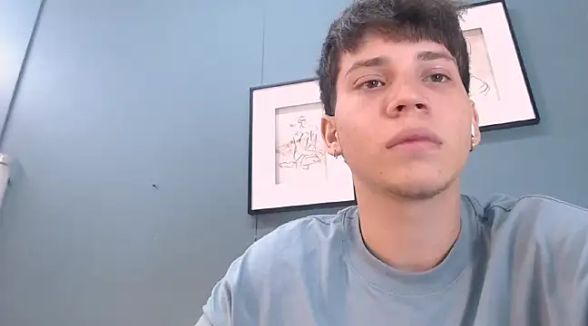 Jonathan Moreau online show from 01/11/25, 03:20
