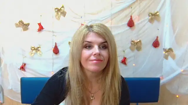 Julya Barbi online show from 12/28/24, 12:24