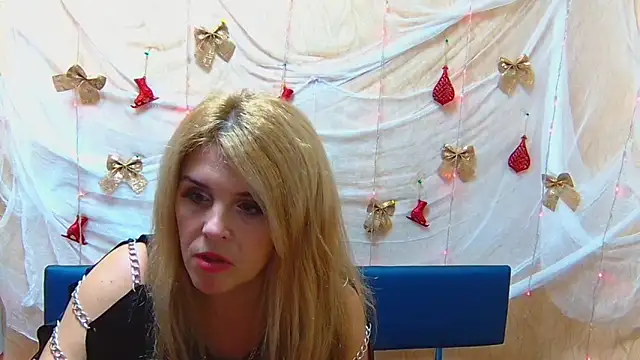 Julya Barbi online show from 12/29/24, 06:05