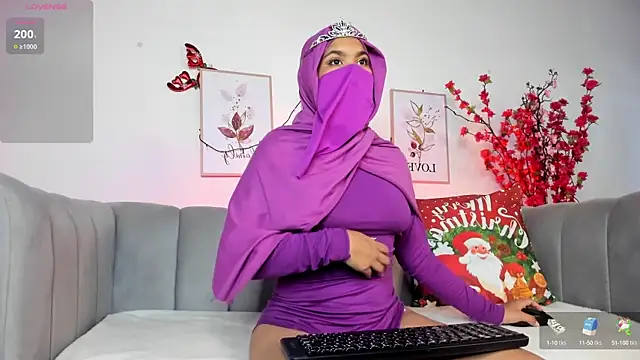 saray halam online show from 12/14/24, 06:09