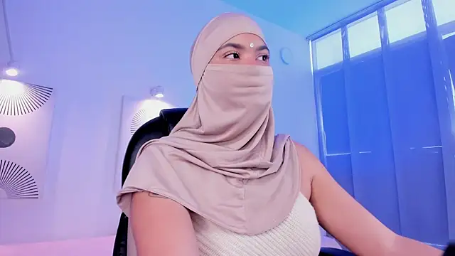 saray halam online show from 12/14/25, 01:16