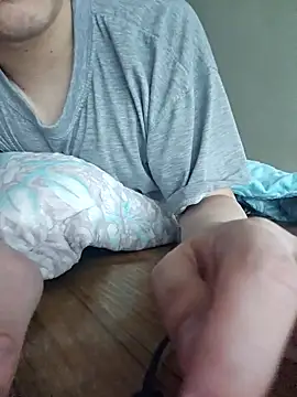 Snapshot of wlalsdldb112 chatting on 02/04/25, 06:25 wlalsdldb112 online show from 02/04/25, 06:25