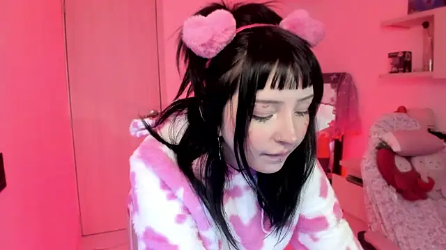 Francesca1  online show from 02/14/25, 09:32