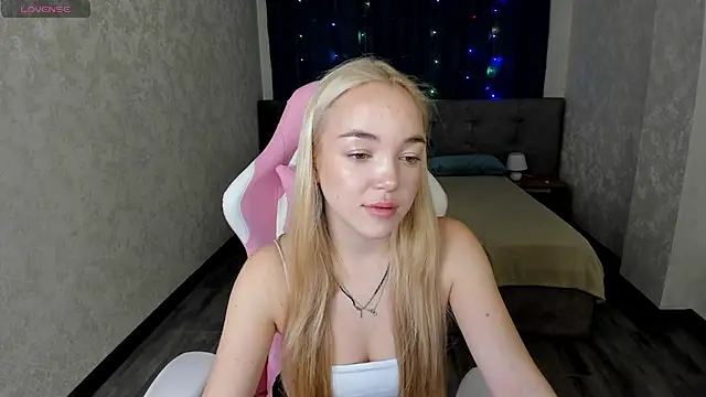 Christy Little online show from 02/17/25, 12:54