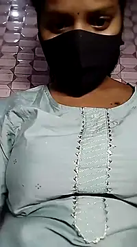 Snapshot of Shivani_Tivari chatting on 12/26/24, 09:47 Shivani Tivari online show from 12/26/24, 09:47