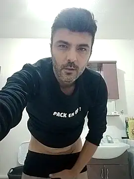 Snapshot of hot_man_eray chatting on 10/14/25, 08:53 hot man eray online show from 10/14/25, 08:53