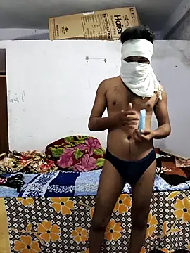 Snapshot of hot_wife_35 chatting on 11/02/25, 03:09 hot wife 35 online show from 11/02/25, 03:09