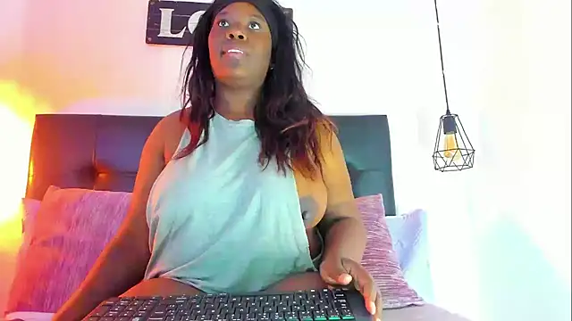 danna sttone online show from 03/14/25, 04:40